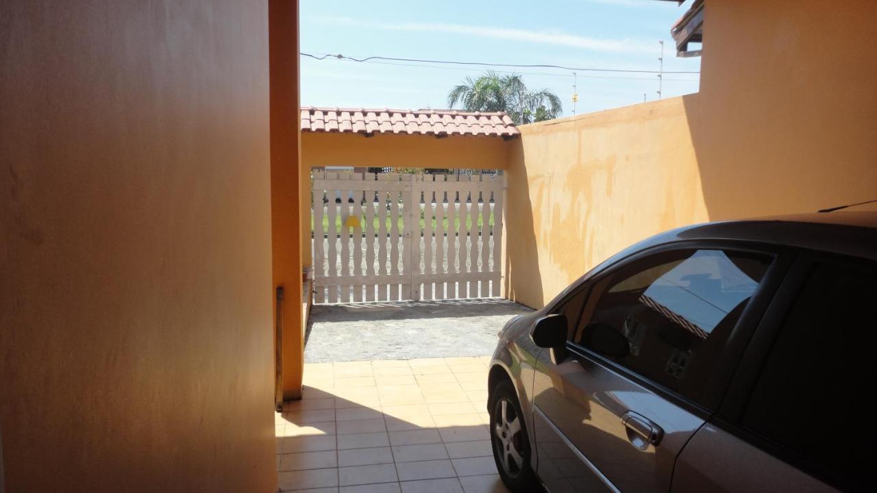 Casa 200M Da Praia 3 Dorm. P/ 12 Pessoas Villa Peruíbe Екстериор снимка